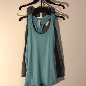 Brand New Yogalicious Tank Tops 2 pack